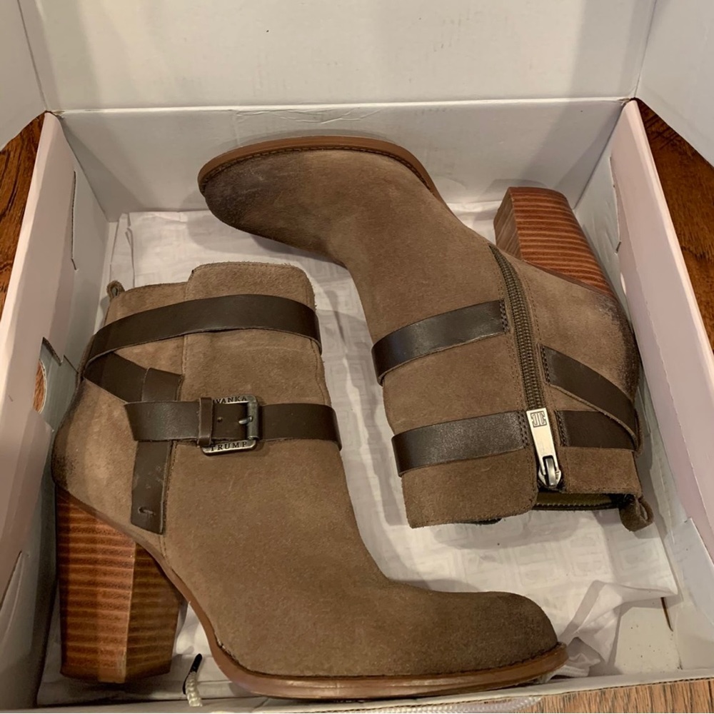 Women’s rustic ankle boots.